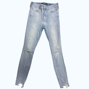 Hollister 25/30 High Rise Extreme Skinny Jeans, lightly used!